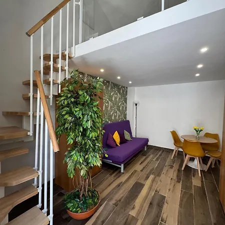 Lorenzo Apartament *